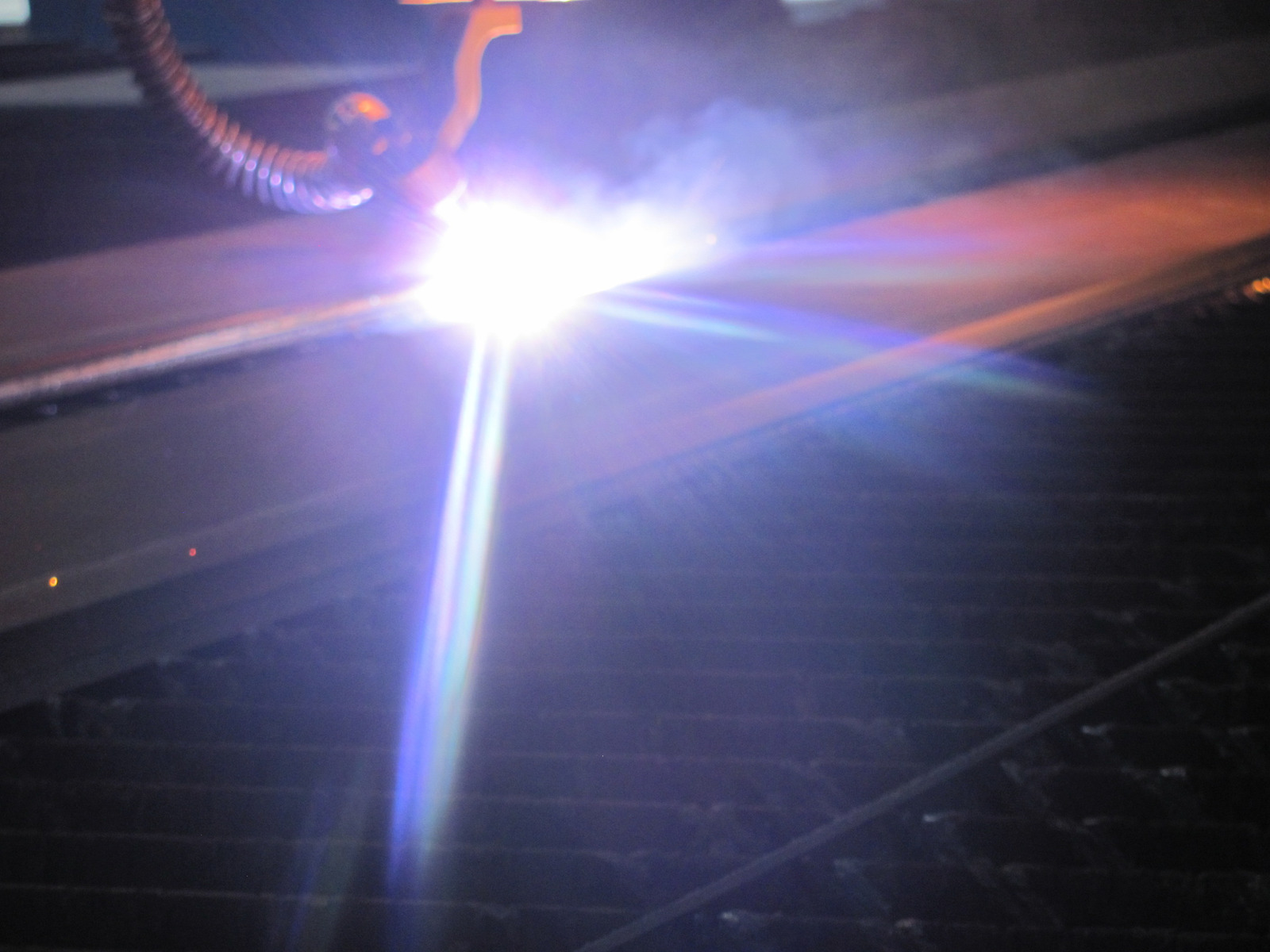 Leveraging Laser Cutting for Logistics and Distribution Efficiency