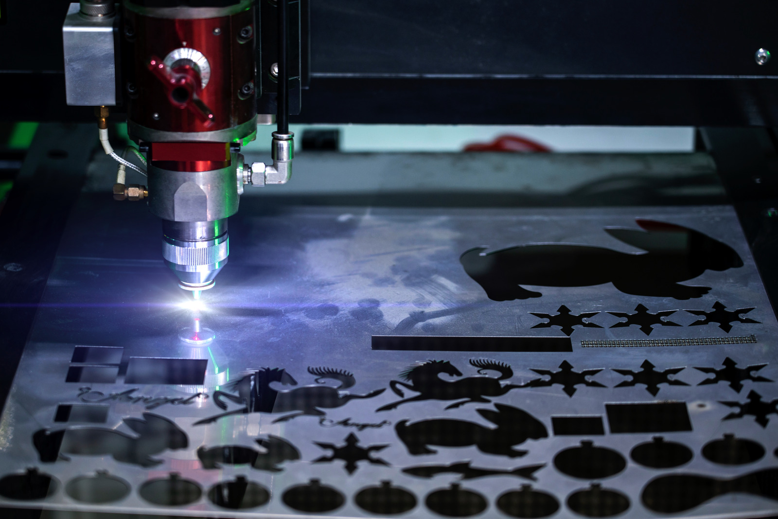 Identifying the Right Laser Cutter for Zinc Plated Steel